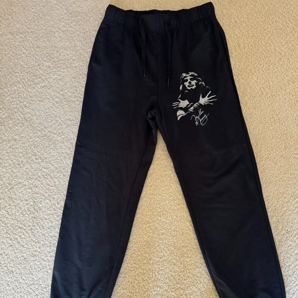 Queen Freddie Mercury Black Sweatpants Size Medium NWOT
